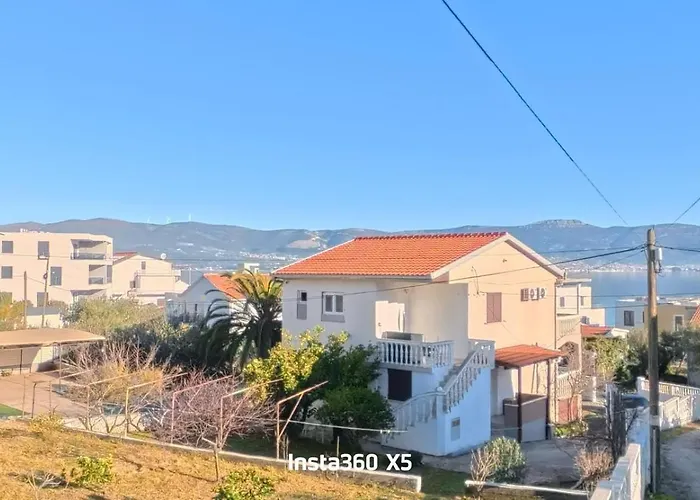 Casa Con Vista Sul Mare *